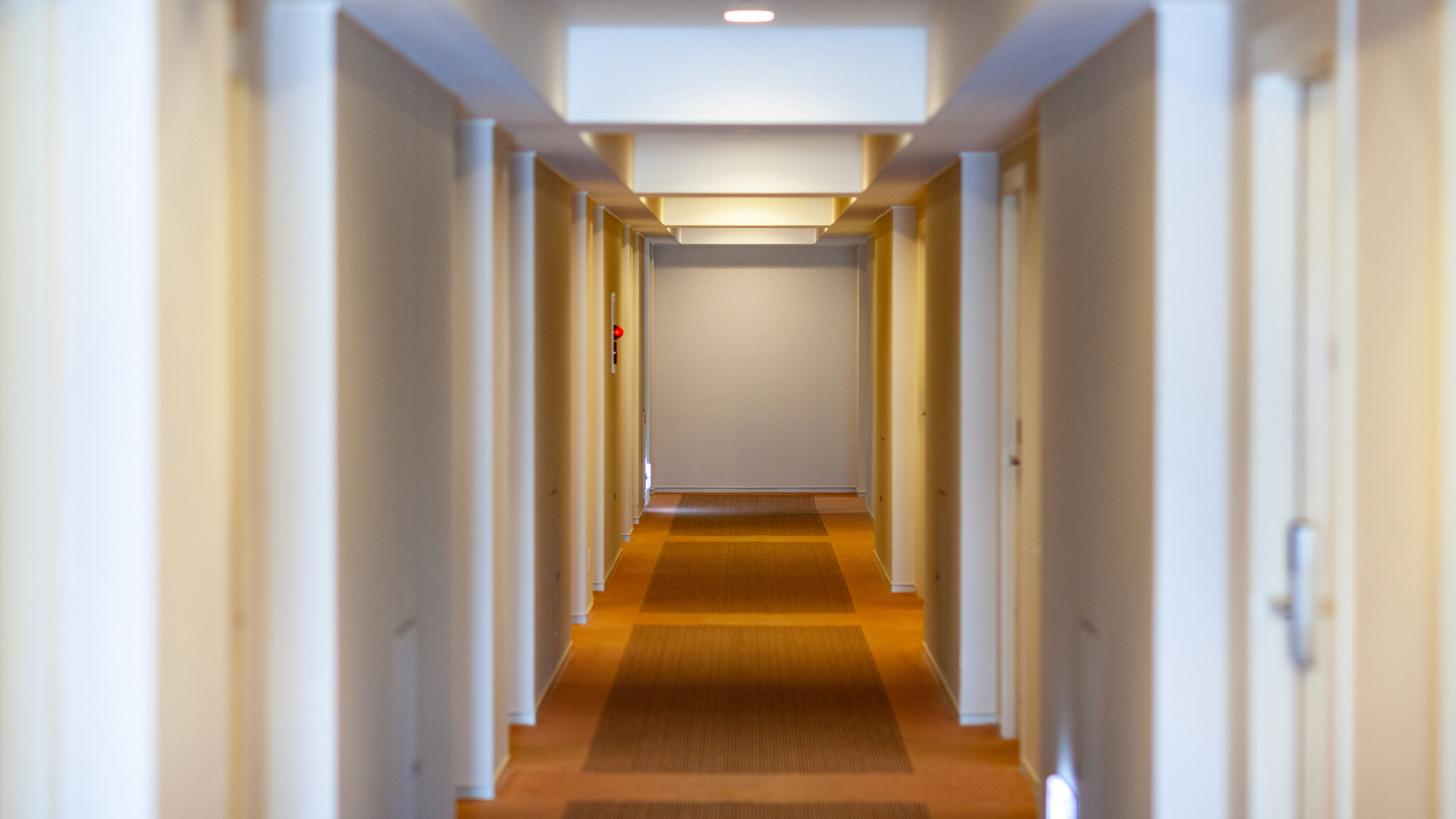 内廊下は何が良い？内廊下のメリットと外廊下との違いについて